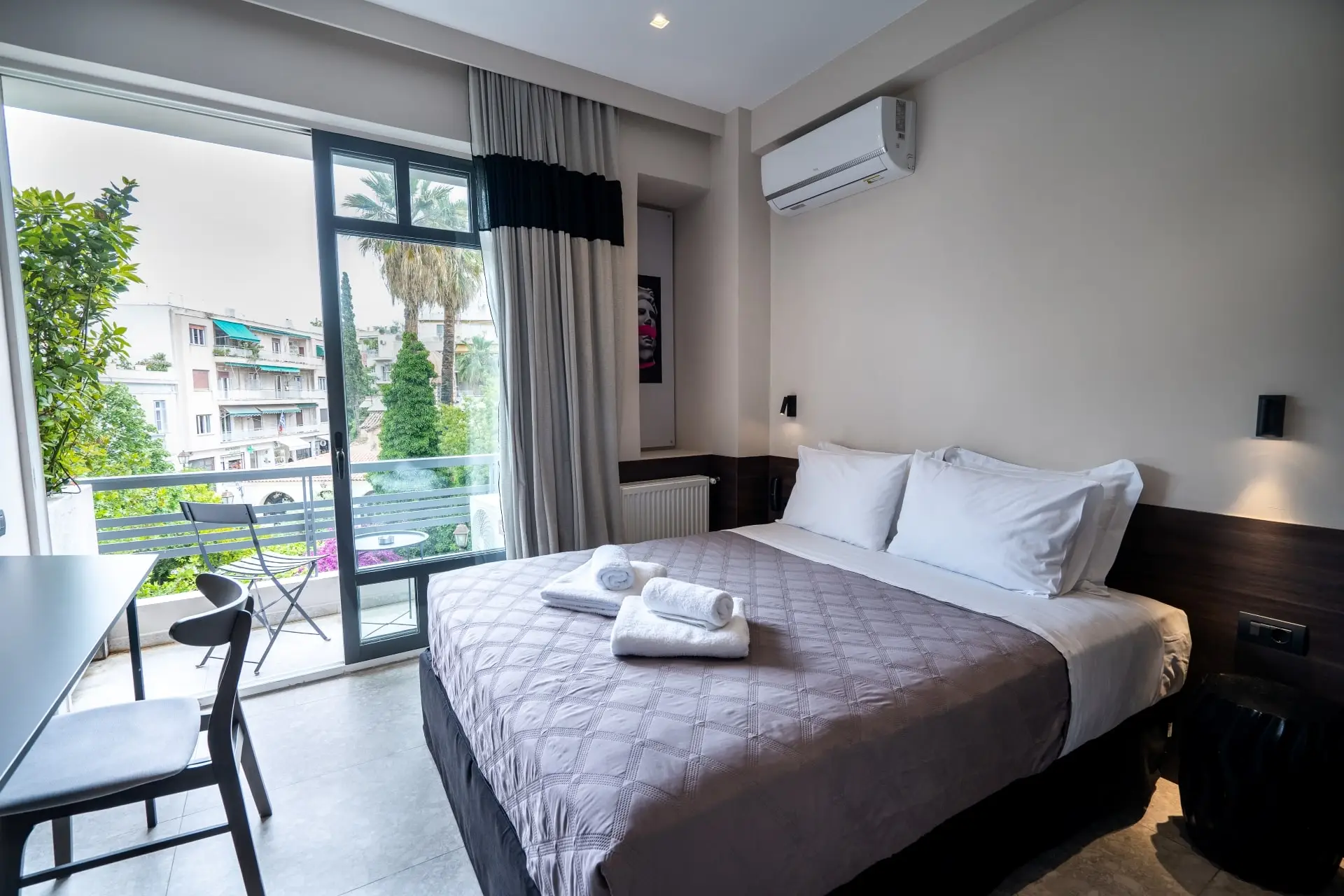 CITYZOE – Plaka